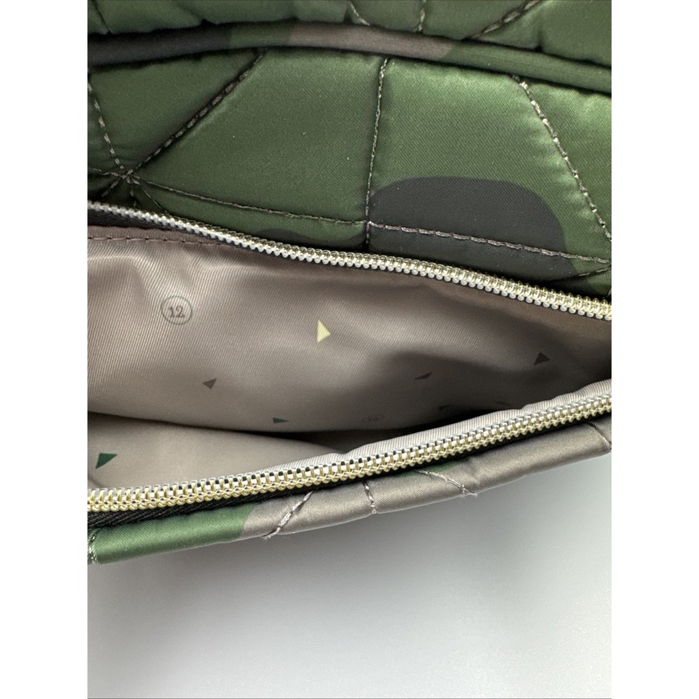 TWELVElittle Diaper Clutch Crossbody‎ Diaperbag with Changing Pad Camo - Picture 6 of 15
